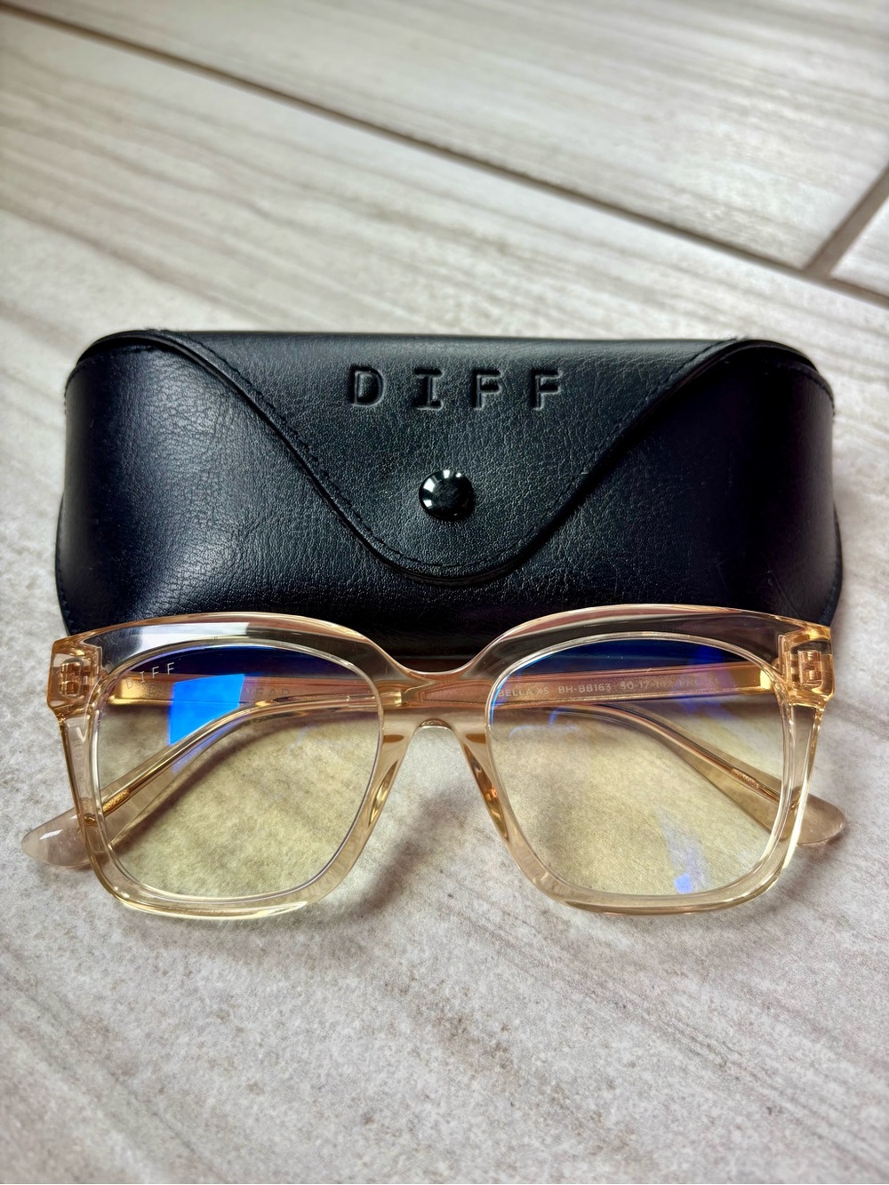 Diff Eyewear Women's Clear Champagne Blue-Light Glasses